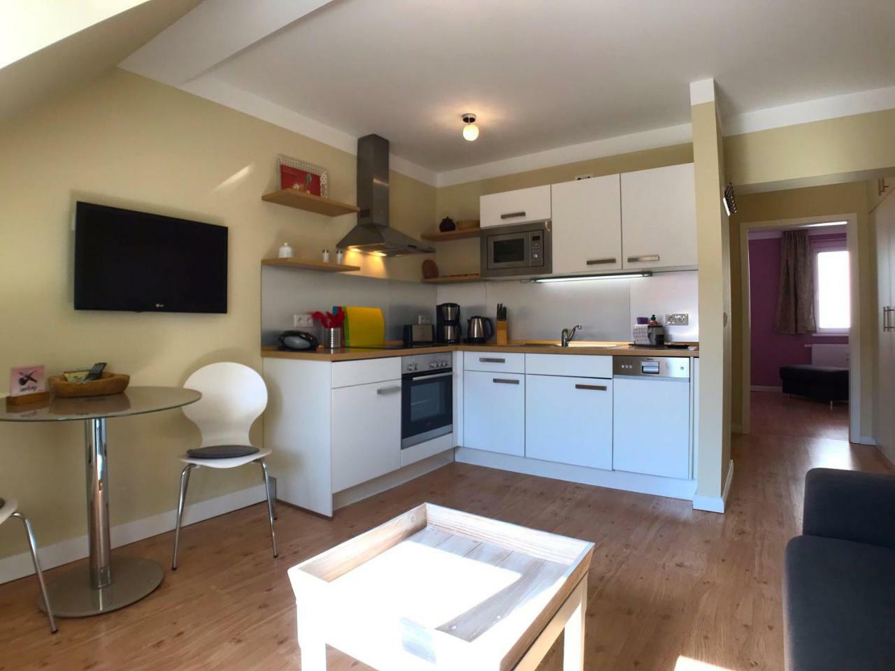 Amaroo - Apartments Potsdam “Hollandisches Viertel” ภายนอก รูปภาพ