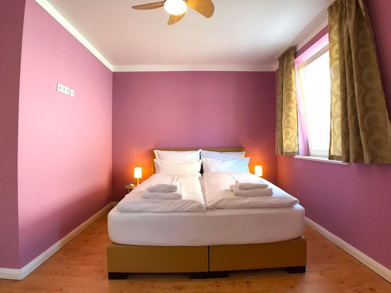 Amaroo - Apartments Potsdam “Hollandisches Viertel” ภายนอก รูปภาพ